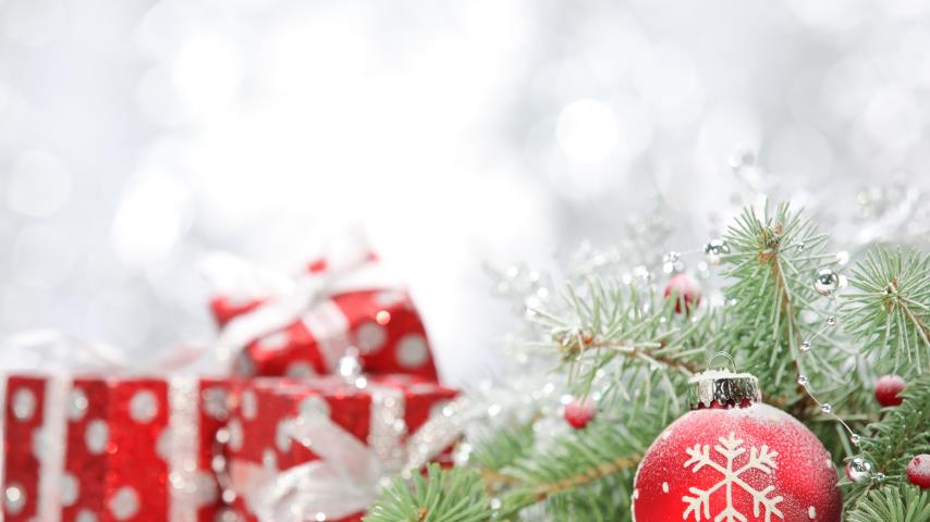 Уважаемые коллеги! С Новым годом и Рождеством!