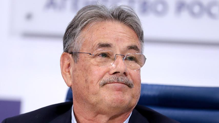 Чухрай объявил о решении покинуть пост главы оскаровского комитета России